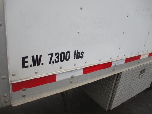 Used 2016 Freightliner Sprinter 3500 RWD image 25