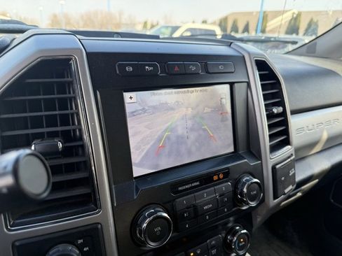 Used 2019 Ford F350 Lariat w/ Chrome Package image 15