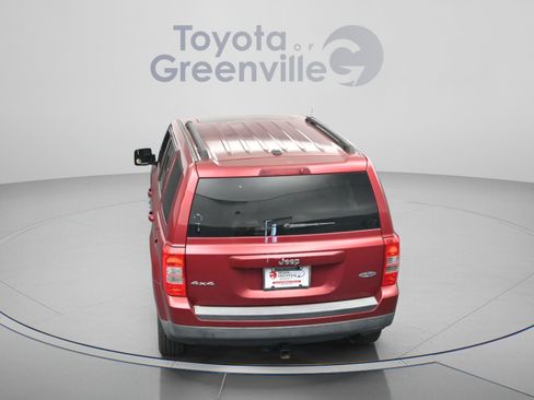 Used 2015 Jeep Patriot High Altitude AWD/4WD image 12