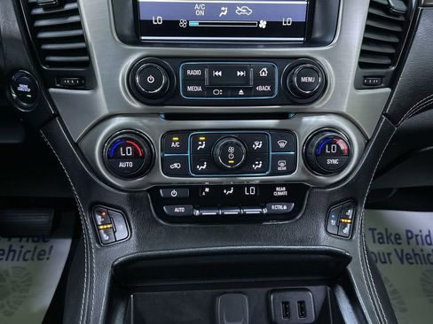 Used 2018 GMC Yukon Denali w/ Denali Ultimate Package image 23