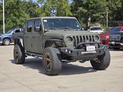 Used 2020 Jeep Gladiator Sport w/ Quick Order Package 24S AWD/4WD image 2