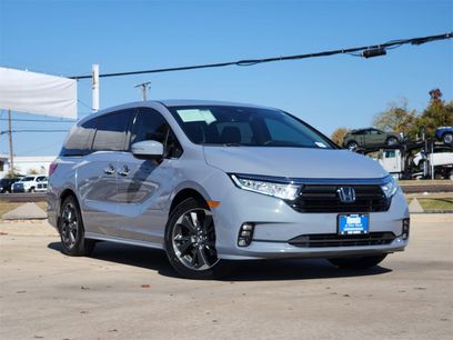 Used 2023 Honda Odyssey Elite