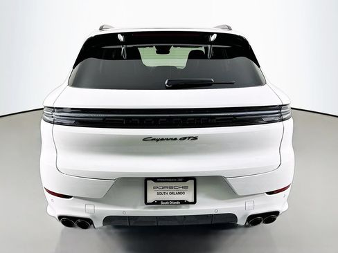 New 2026 Porsche Cayenne GTS AWD/4WD image 10