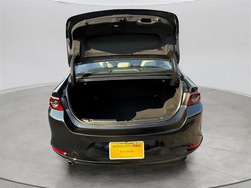 Used 2020 MAZDA MAZDA3 Sedan w/ Select Package image 9