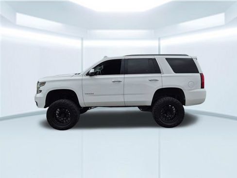 Used 2017 Chevrolet Tahoe LS RWD image 2
