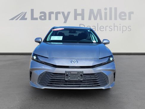 Certified 2025 Toyota Camry LE image 8