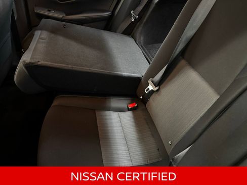 Certified 2025 Nissan Sentra SV FWD image 31