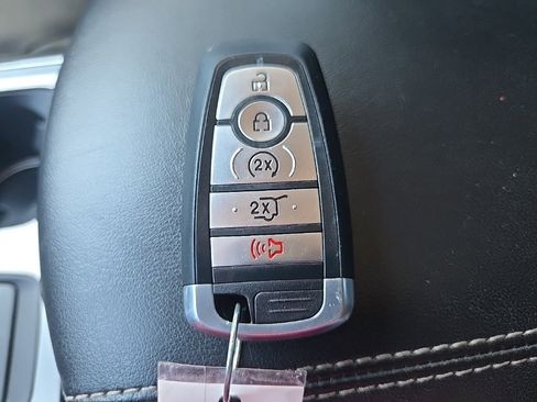 Used 2022 Ford Edge Titanium w/ Equipment Group 301A image 97