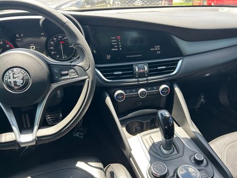 Used 2019 Alfa Romeo Giulia Ti Sport w/ Quick Order Package 22U Sport RWD image 16