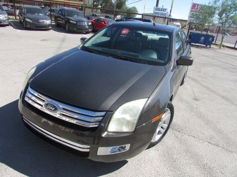 Used 2006 Ford Fusion SEL FWD image 15
