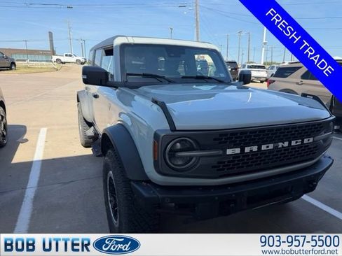 Certified 2023 Ford Bronco Badlands AWD/4WD image 2
