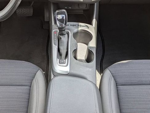 Used 2025 Buick Envista Preferred FWD image 20