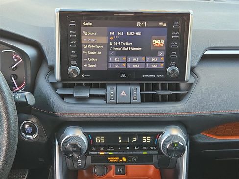 Used 2019 Toyota RAV4 Adventure image 14