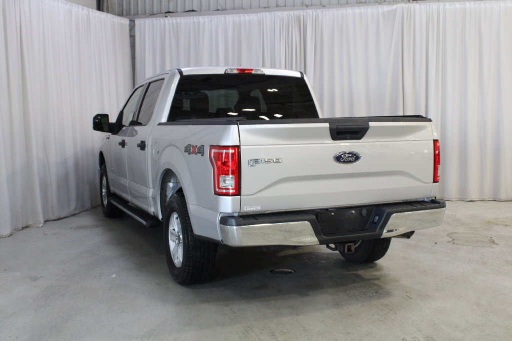 Used 2015 Ford F150 XLT w/ Equipment Group 301A Mid AWD/4WD image 22
