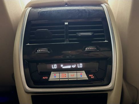 Used 2021 BMW X5 sDrive40i w/ Convenience Package RWD image 33