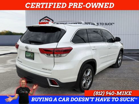 Used 2017 Toyota Highlander Limited Platinum AWD/4WD image 7