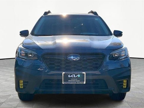 Used 2022 Subaru Outback Premium image 3