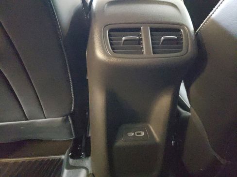 Used 2021 Buick Envision Essence image 13