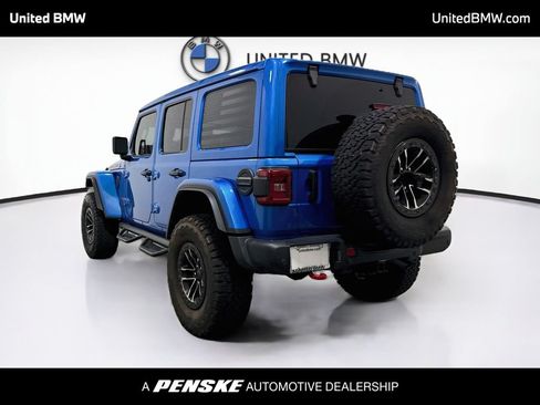 Used 2025 Jeep Wrangler Unlimited Rubicon AWD/4WD image 7