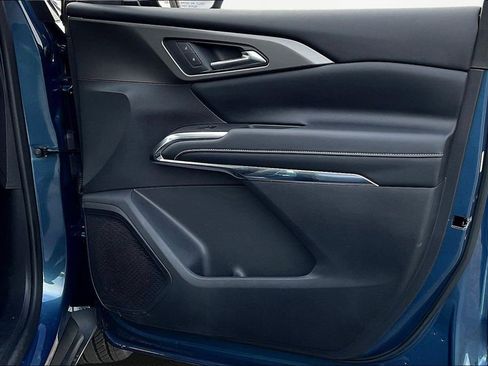 Certified 2026 Chevrolet Traverse LT w/ Driver Confidence Package image 30