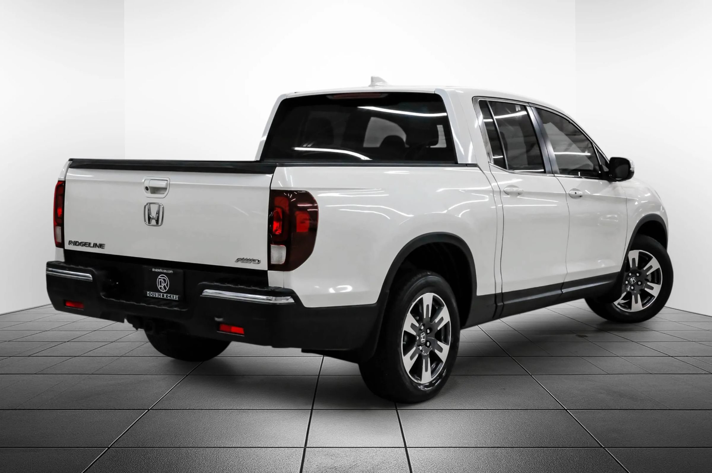Used 2017 Honda Ridgeline RTL image 8