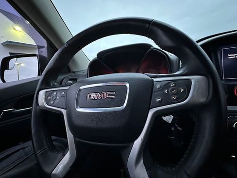 Used 2016 GMC Canyon SLE w/ SLE Convenience Package image 19