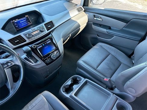 Used 2015 Honda Odyssey EX-L image 23