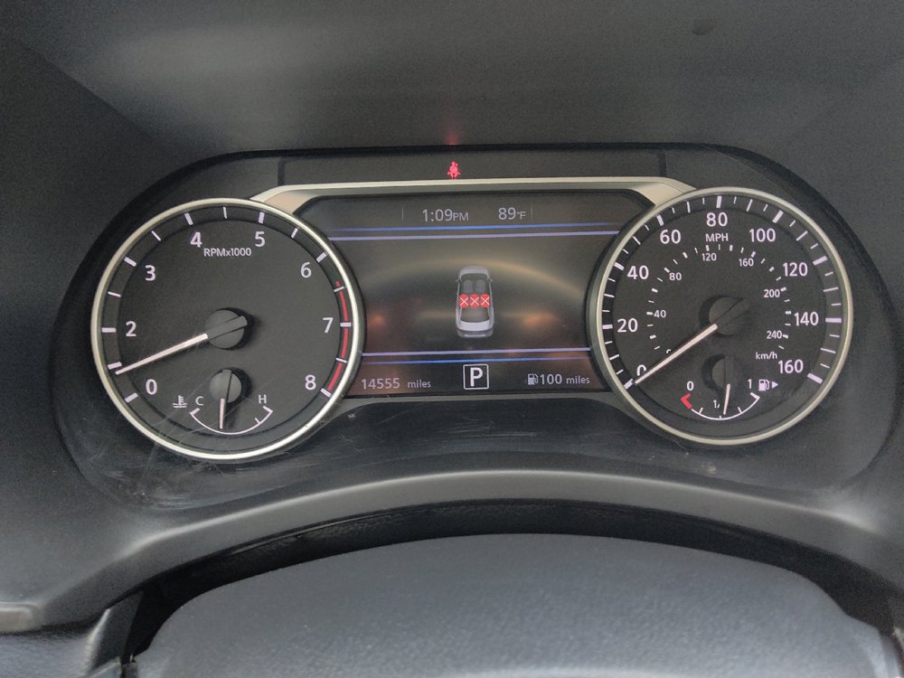 Used 2025 Nissan Sentra SV FWD image 23