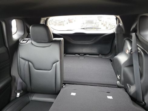 New 2026 Jeep Compass Limited AWD/4WD image 13