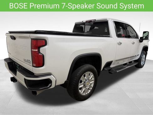 Certified 2025 Chevrolet Silverado 2500 High Country w/ High Country Premium Package AWD/4WD image 10