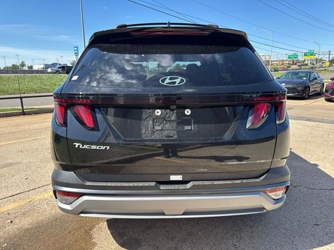 Used 2026 Hyundai Tucson SEL FWD image 4