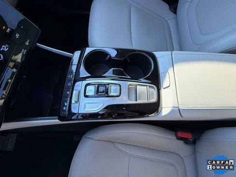 Used 2022 Hyundai Tucson Limited image 3
