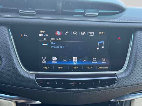 Used 2018 Cadillac XT5 AWD image 25