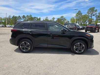 Used 2024 Nissan Rogue SV