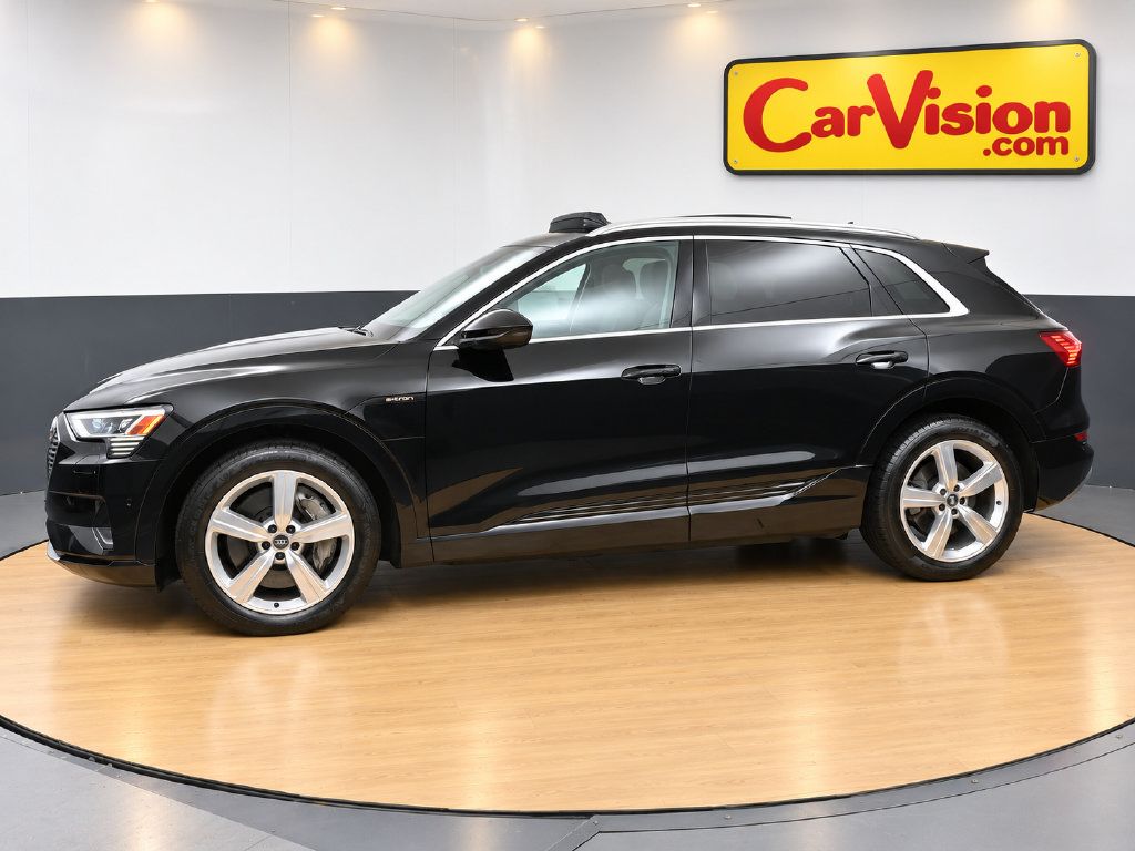 Used 2019 Audi e-tron Premium Plus AWD/4WD image 5