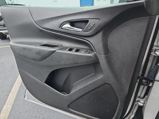 Used 2021 Chevrolet Equinox LT FWD image 30