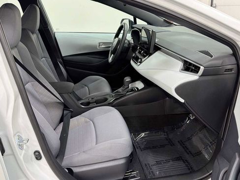 Used 2026 Toyota Corolla SE FWD image 29