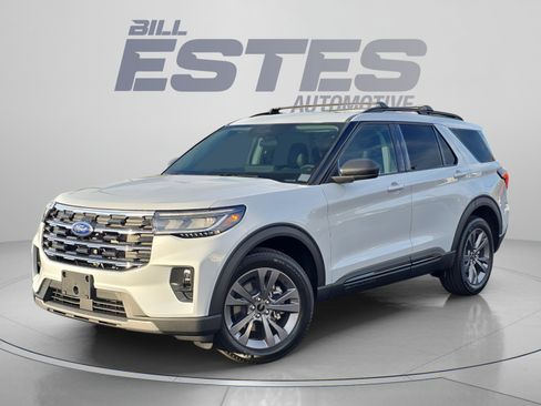 New 2026 Ford Explorer Active w/ Active Comfort Package AWD/4WD image 1