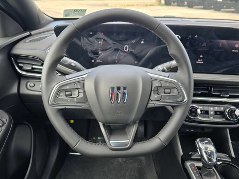 New 2026 Buick Envista Sport Touring w/ Advanced Safety Package FWD image 26
