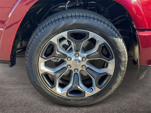 Used 2023 RAM 1500 Limited image 7