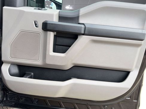 Used 2019 Ford F250 XL w/ STX Appearance Package AWD/4WD image 25