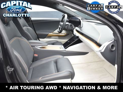 Used 2024 Lucid Air Touring image 11