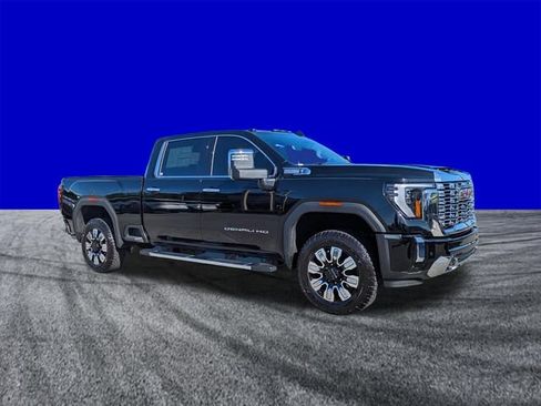 Used 2024 GMC Sierra 2500 Denali w/ Denali Reserve Package AWD/4WD image 2