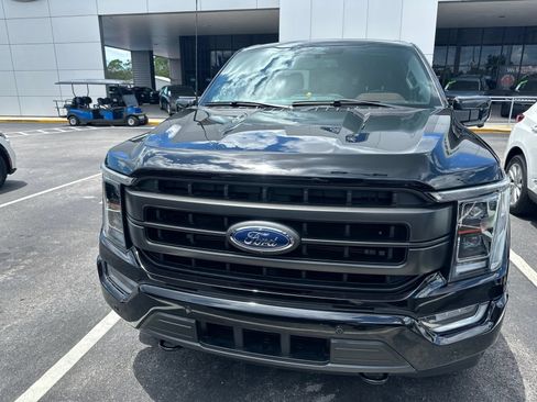 Used 2022 Ford F150 Lariat w/ Equipment Group 502A High AWD/4WD image 3