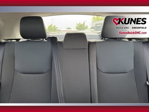 Used 2025 Toyota Prius LE FWD image 28