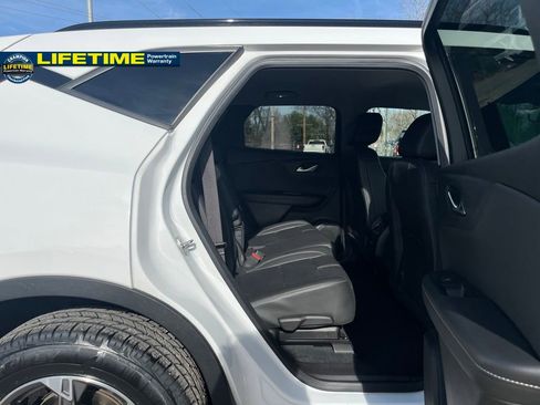 Used 2024 Chevrolet Blazer LT AWD/4WD image 33