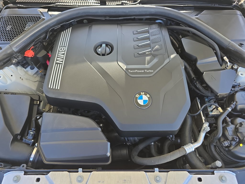 Used 2022 BMW 330i Sedan w/ Premium Package 2 RWD image 33