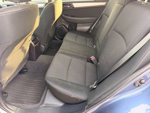 Used 2017 Subaru Outback 2.5i Premium AWD/4WD image 27