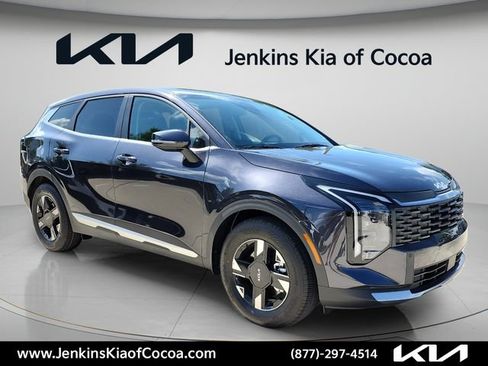 New 2026 Kia Sportage LX w/ LX Convenience Package FWD image 1