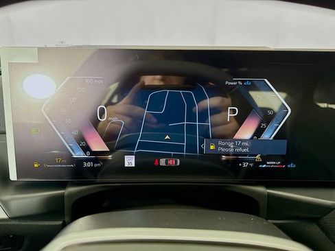 New 2026 BMW 330i xDrive Sedan w/ Convenience Package image 12